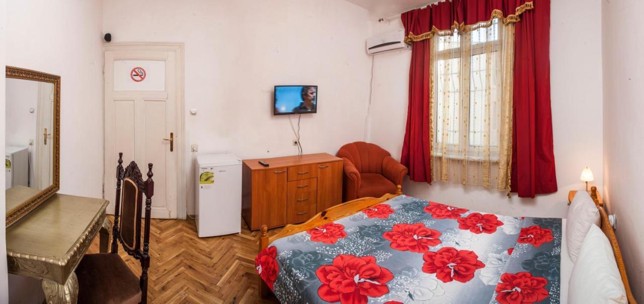 Central Guesthouse Five Corners Sofia Exterior foto