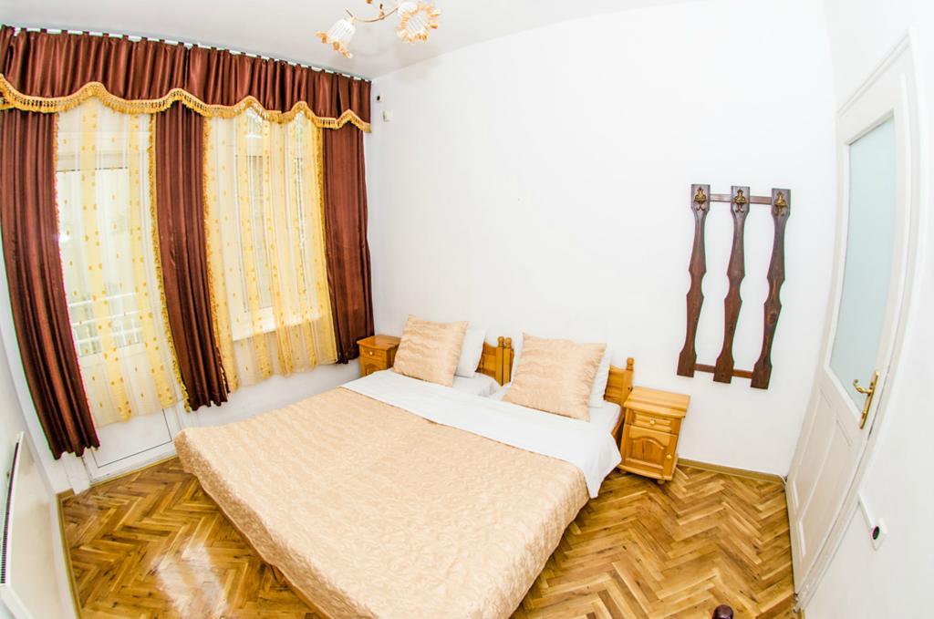 Central Guesthouse Five Corners Sofia Cameră foto