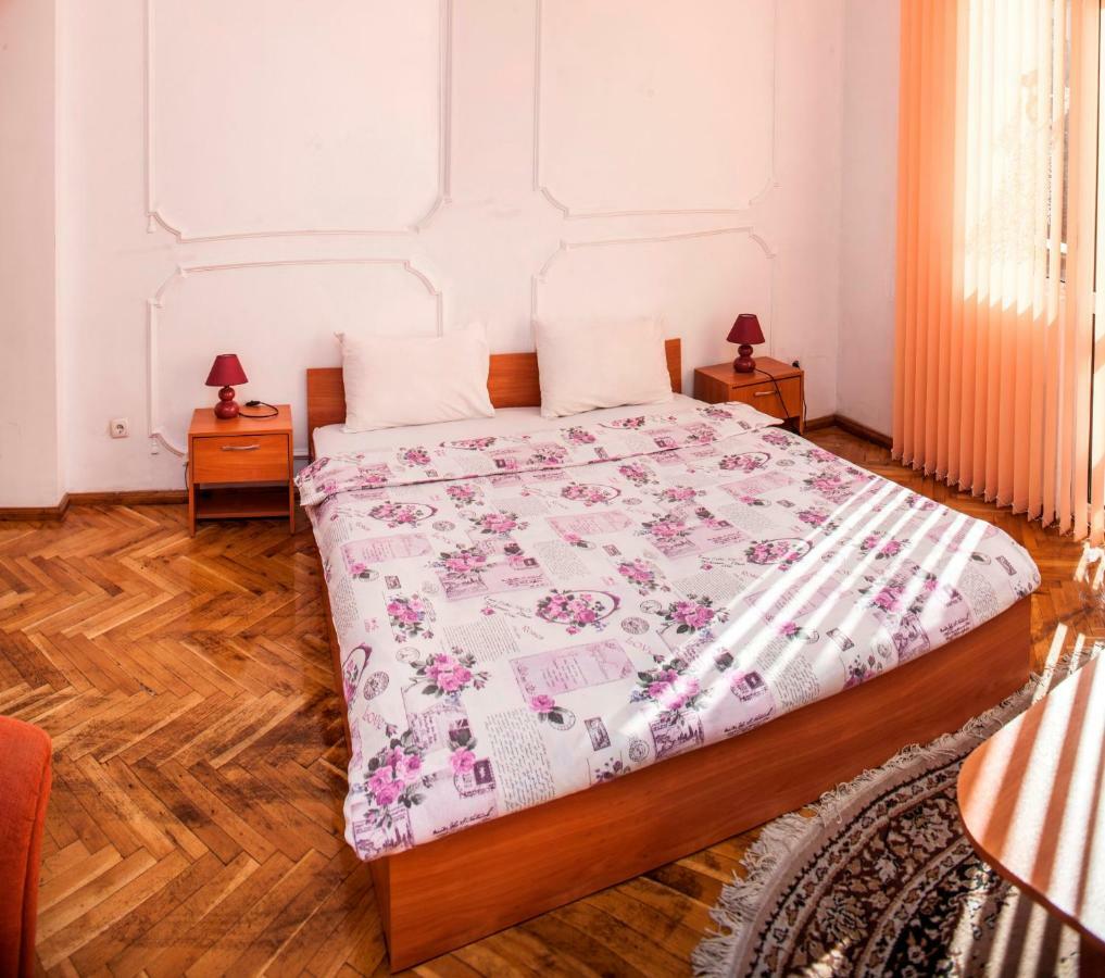 Central Guesthouse Five Corners Sofia Exterior foto